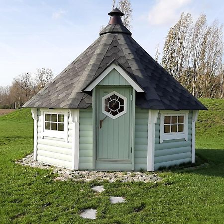 Vila 'Op De Borgt' Met Finse Grill Kota Wellen Exteriér fotografie